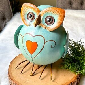 Blue Whimsical Owl Metal Garden Lawn Art Big Eyes Indoor/Outdoor Figurine